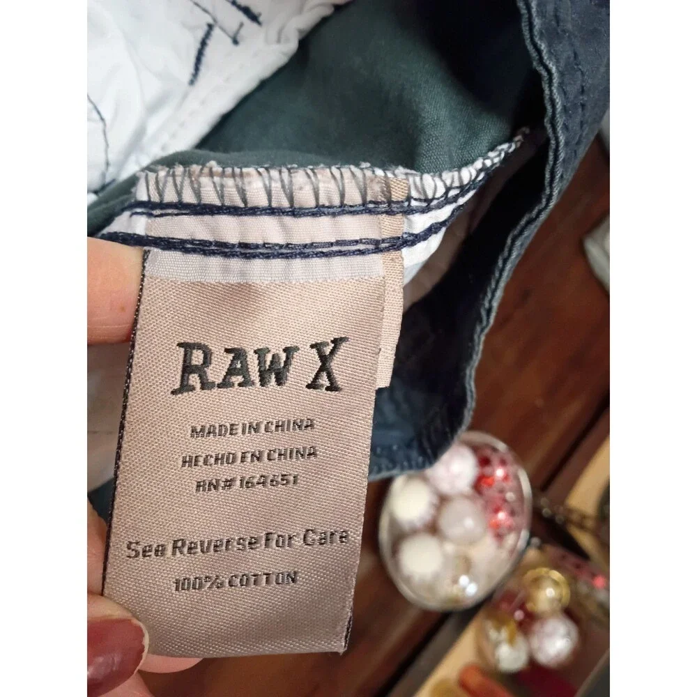 Raw X Mens Camo Cargo Shorts Size 42